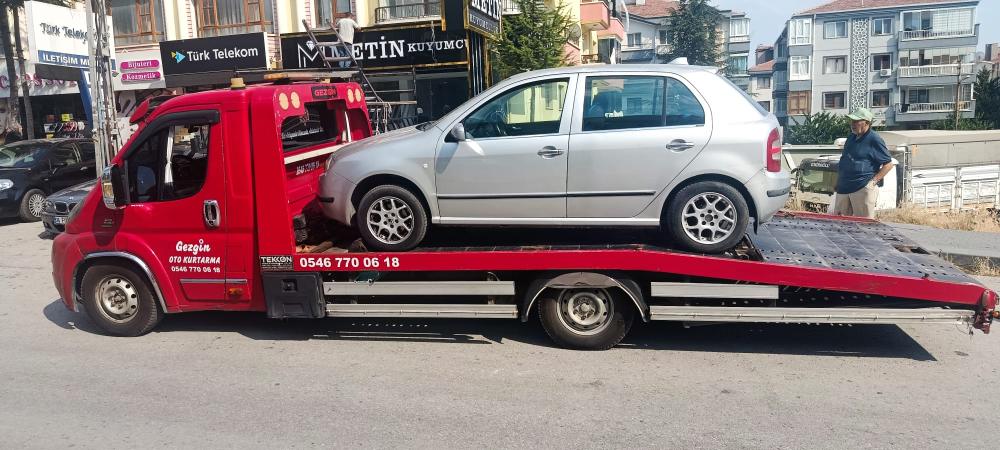 Ankara bölgesinde binek otomobilin çekici ile taşınması